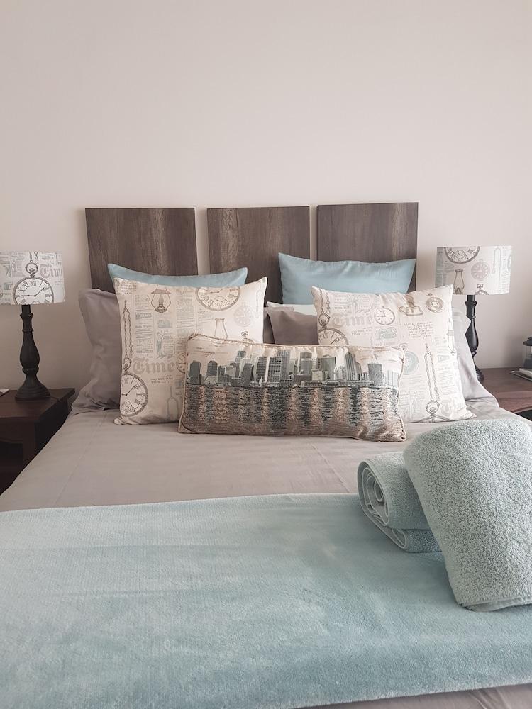 Blue Sparrow Guest House