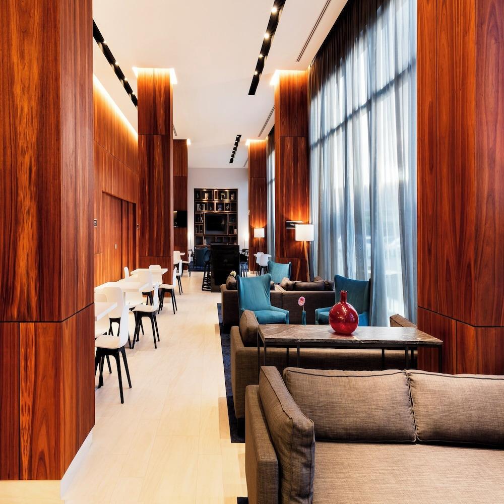 Fiesta Inn Express Cancún Cumbres