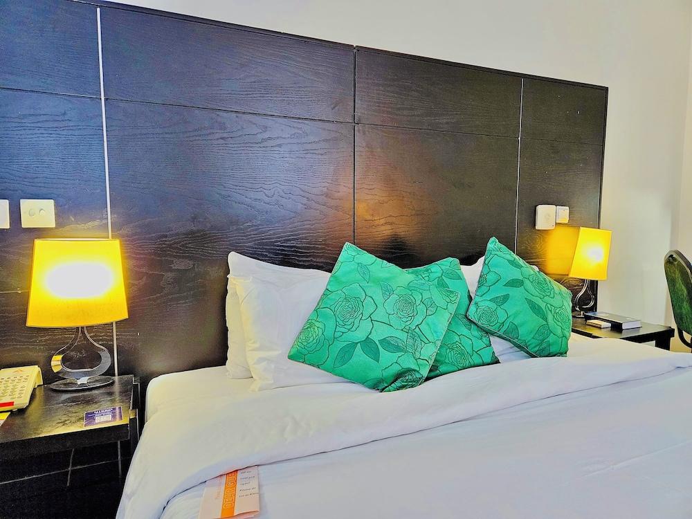 Reiz Continental Hotel Abuja