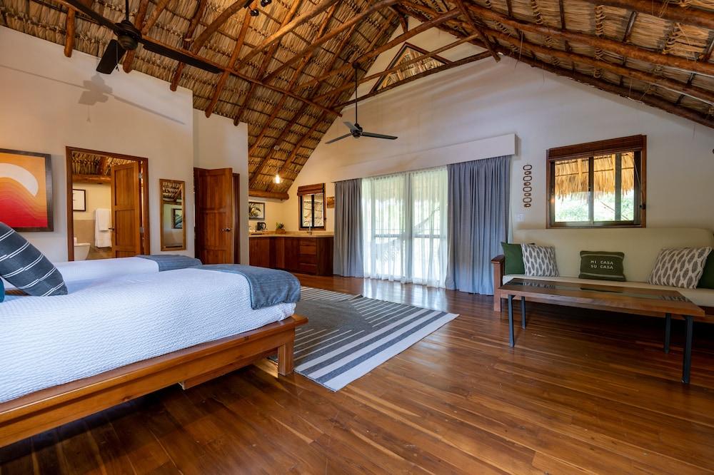 TreeCasa Hotel & Resort