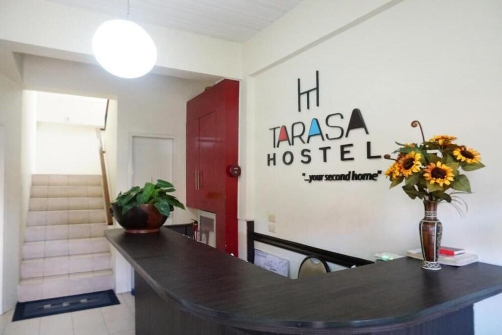 Tarasa Hostel