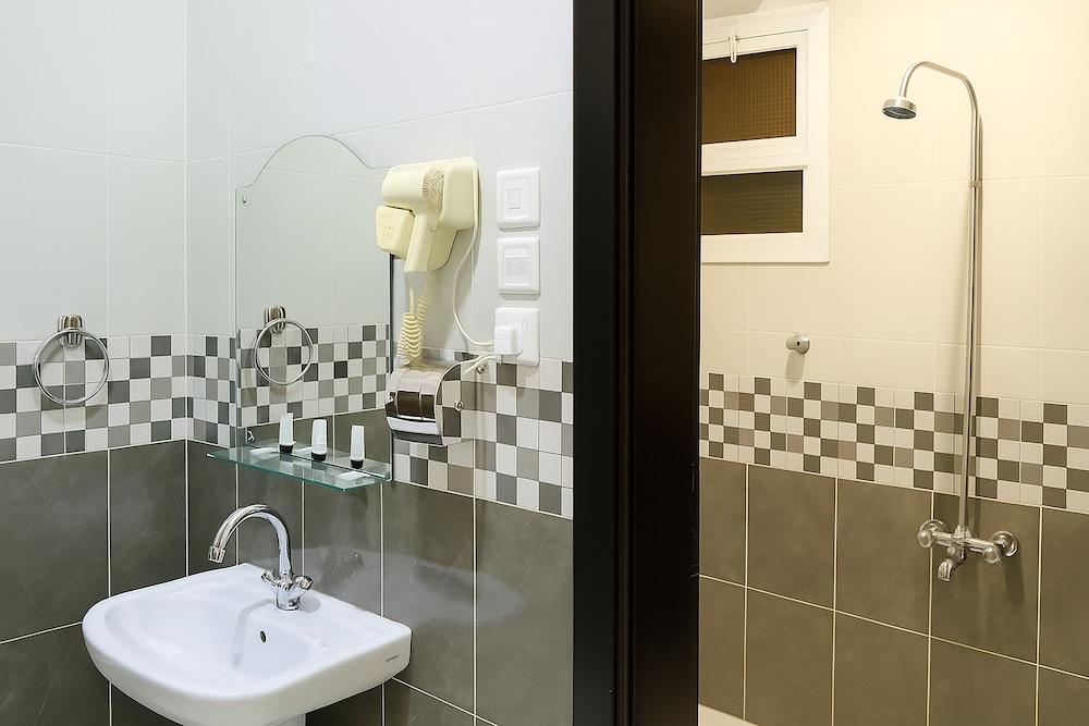 Alsaraya Hotel Suites