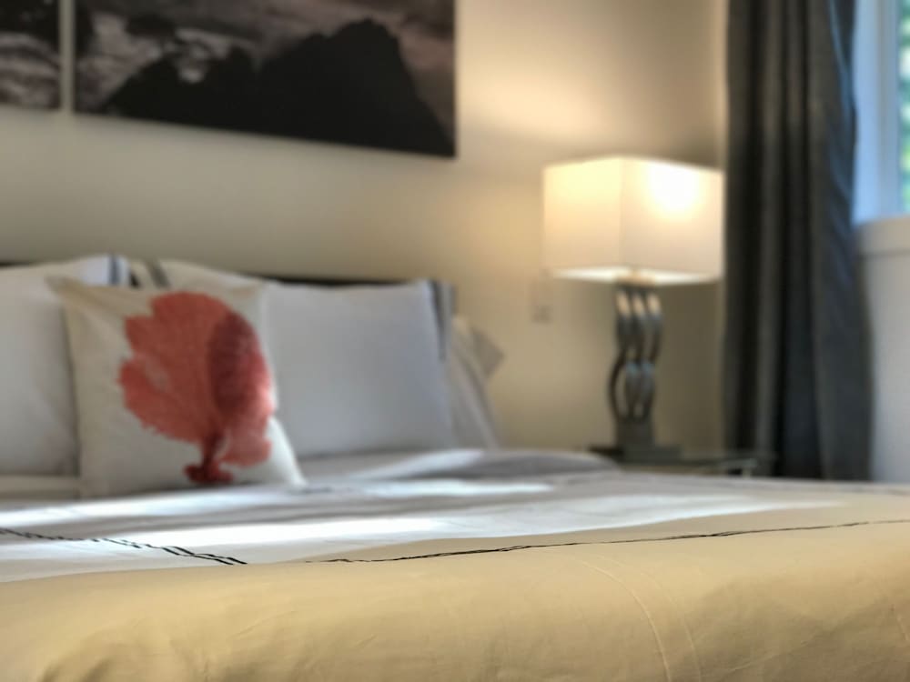 The Francis Boutique Inn