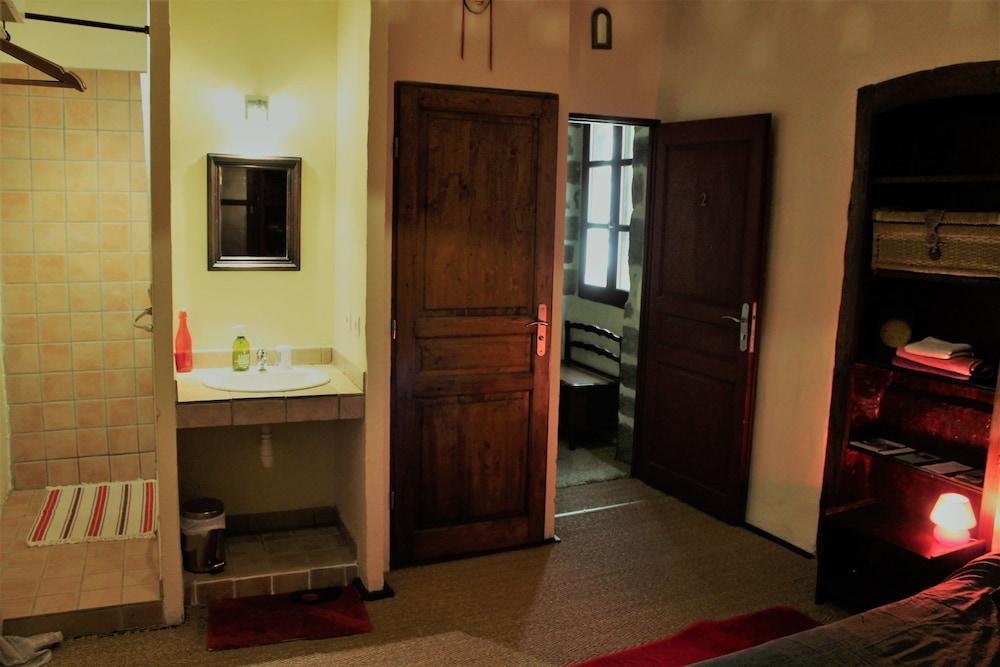 Une Coquille sous l'Oreiller