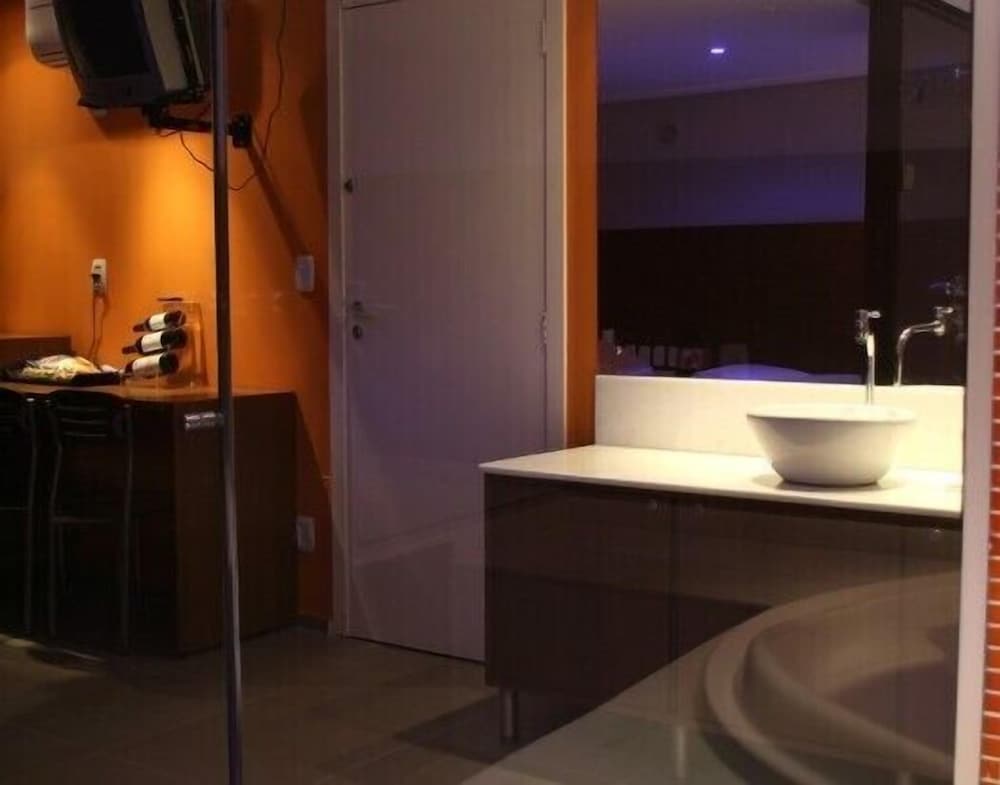 Bangalô Motel - Adults Only