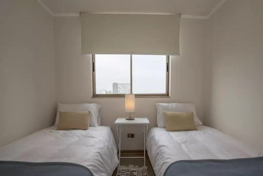 Altos Alameda apartments