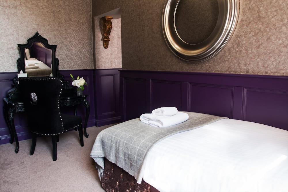 The Coal Exchange Hotel