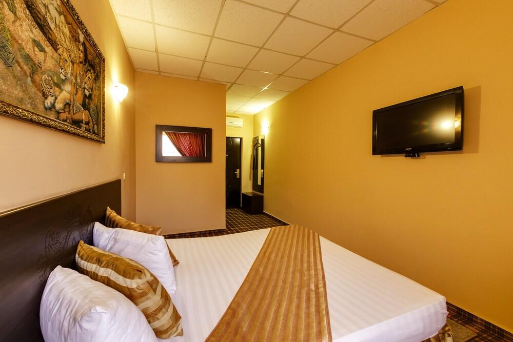 Hotel Marton Villa Dias