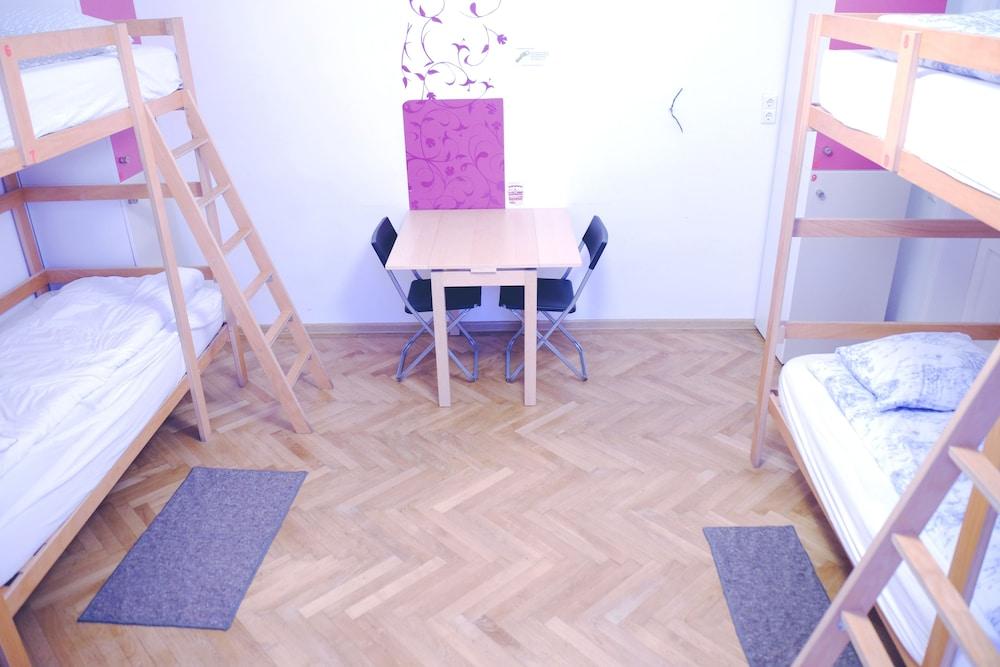 Centrum House Hostel