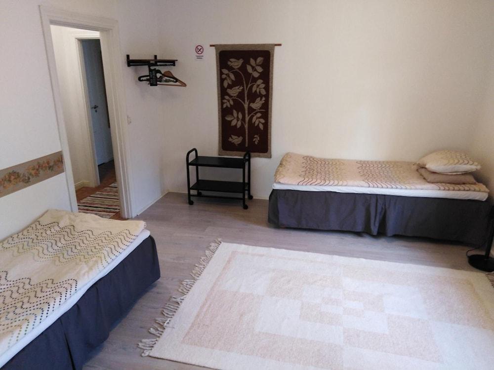 FirstHome GuestHouse