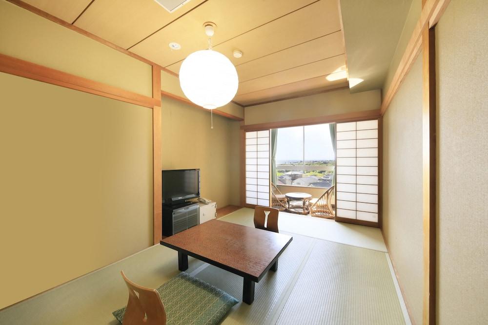 Bousou Shirahama Umisato Hotel