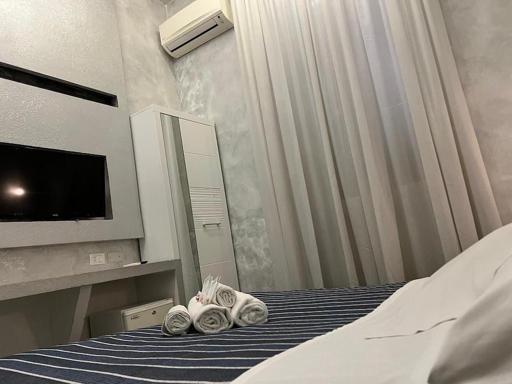 Glamour Spanish Steps