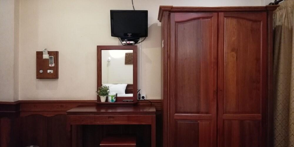 Thanaboun Guesthouse