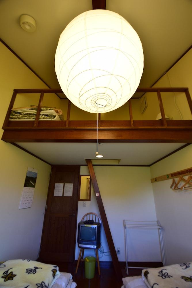 Miyukinomori Youth Hostel
