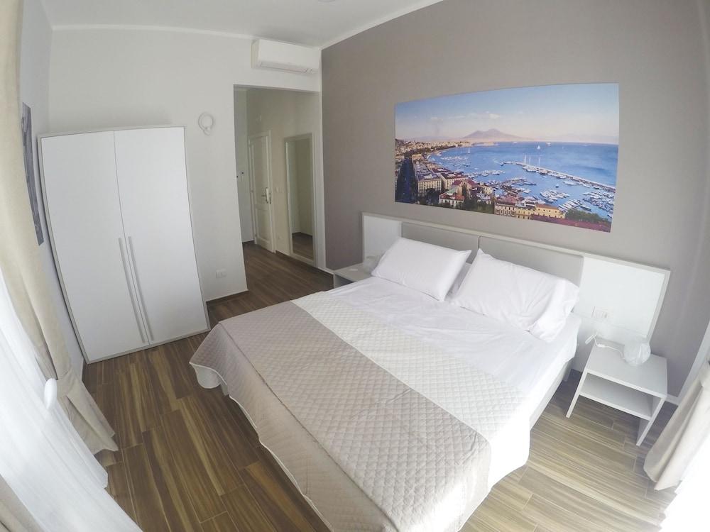 Rooms Stazione Centrale