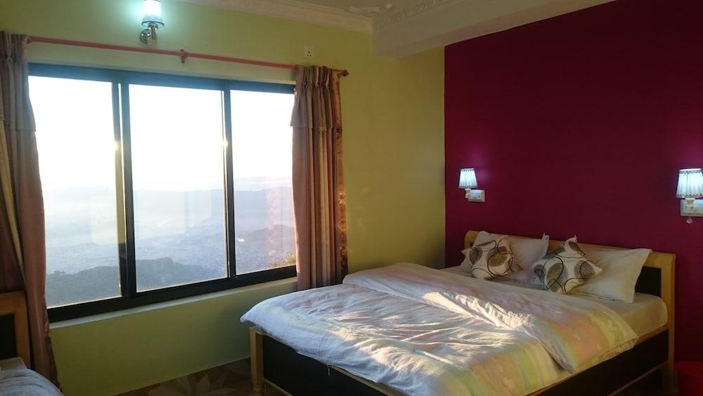 View Top Lodge & Restaurant