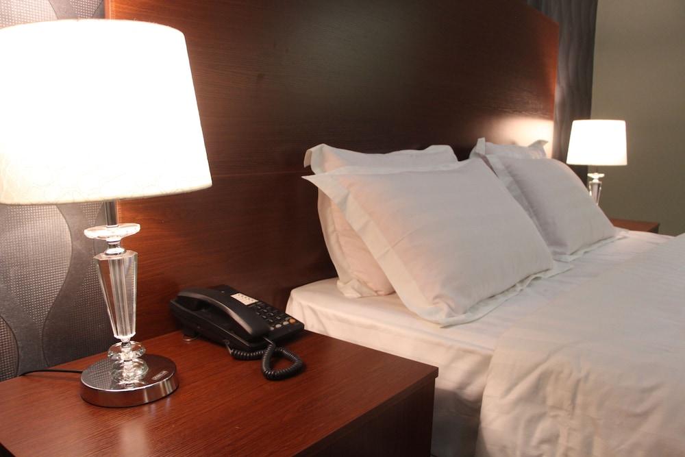 ELEVEN'S Hôtel & Spa