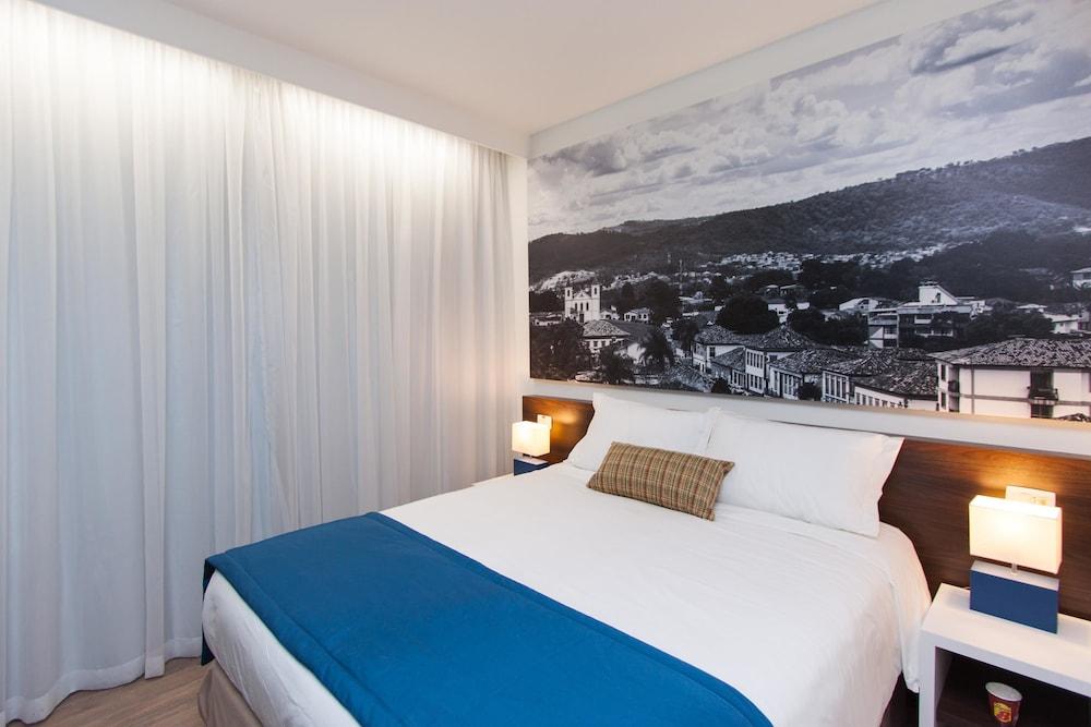 Golden Tower Aeroporto - Lizz - By Fênix Hotéis