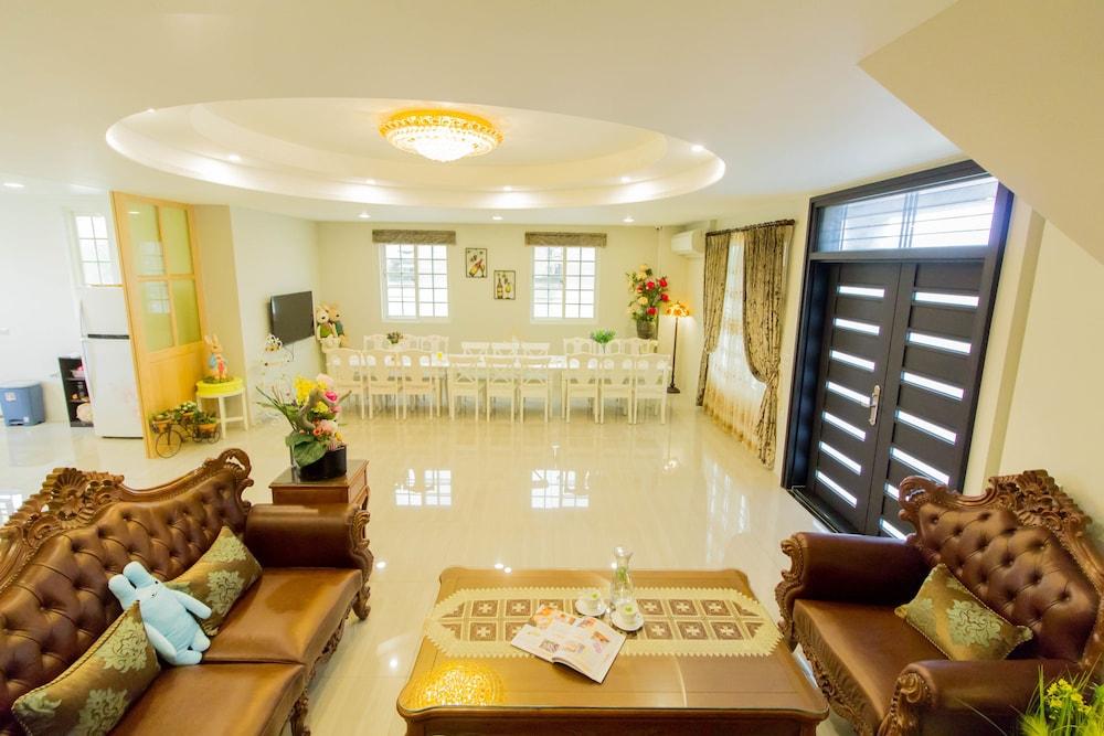 Windmill Garden Castle