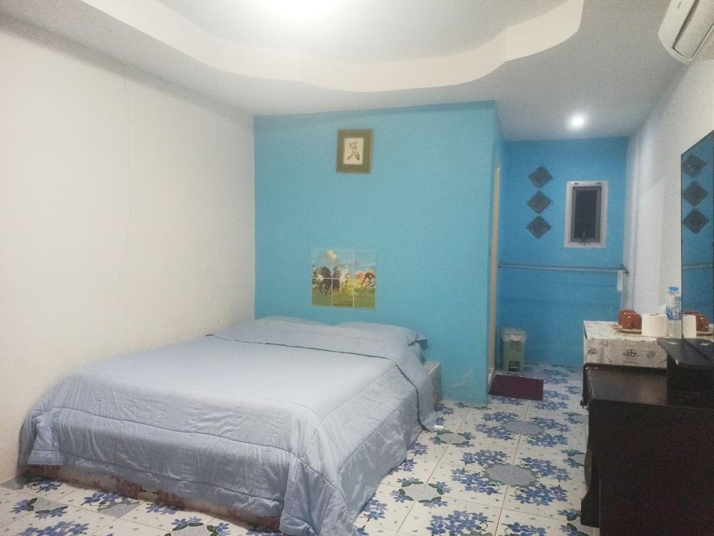 Nu Phuket Airport Residence