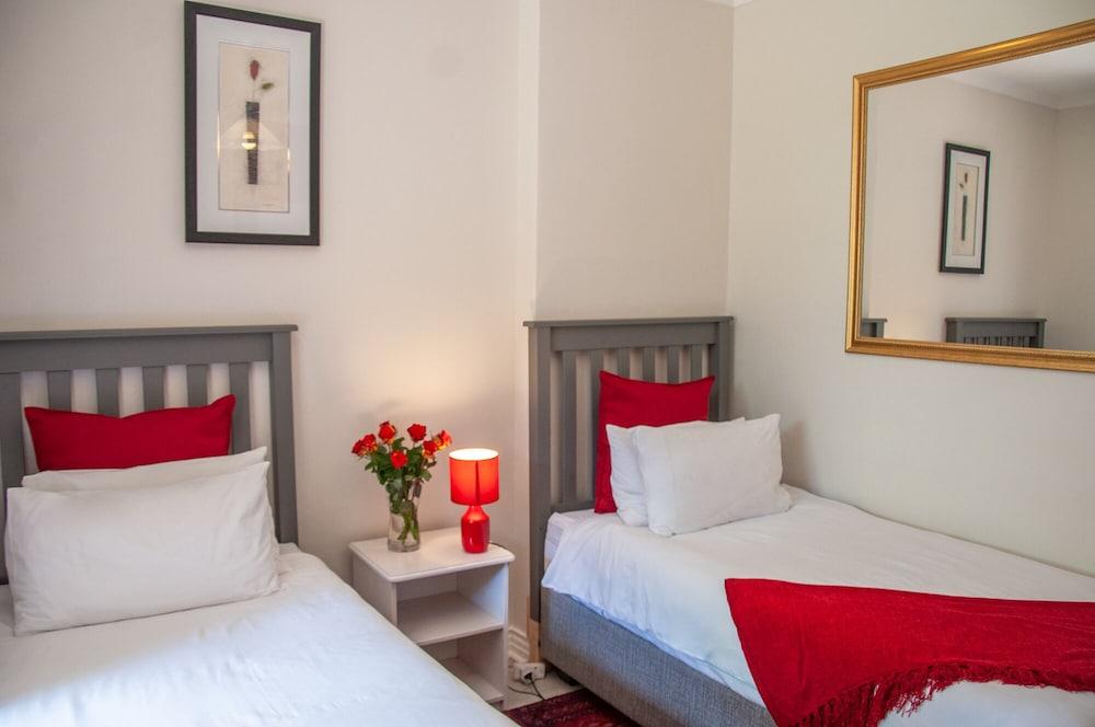 Rustic Manor Bed And Breakfast