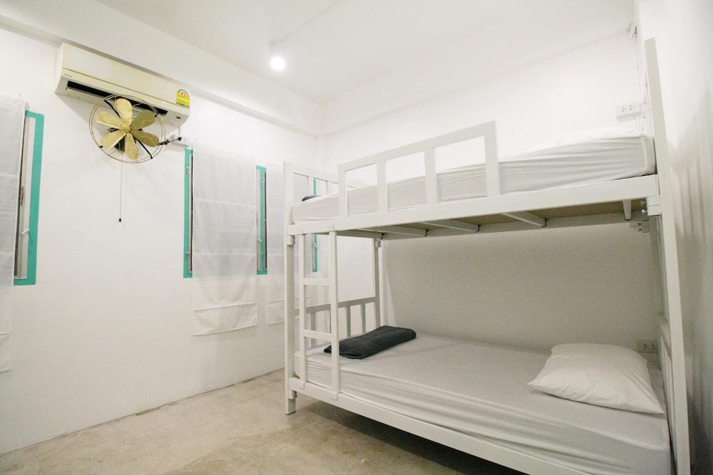 Hello Hostel Pakchong