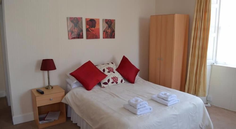 Newcastle Arms Hotel