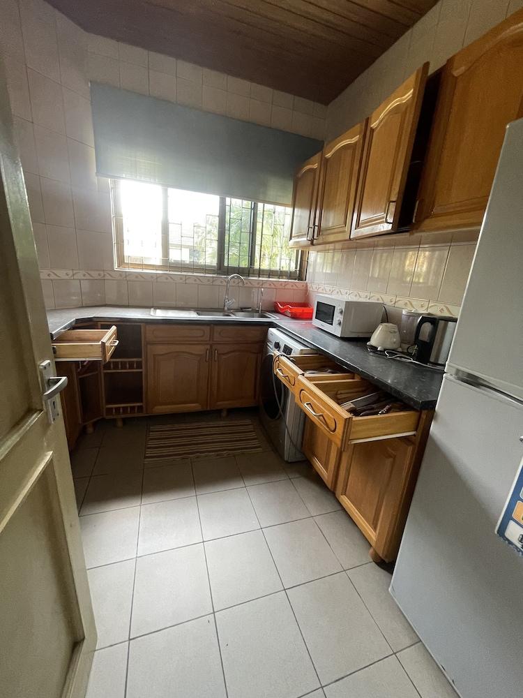 Traveller's Palm Court