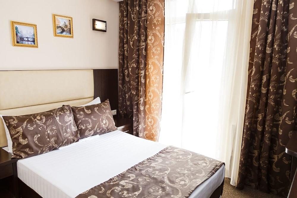 Hotel Marton 20 let VLKSM