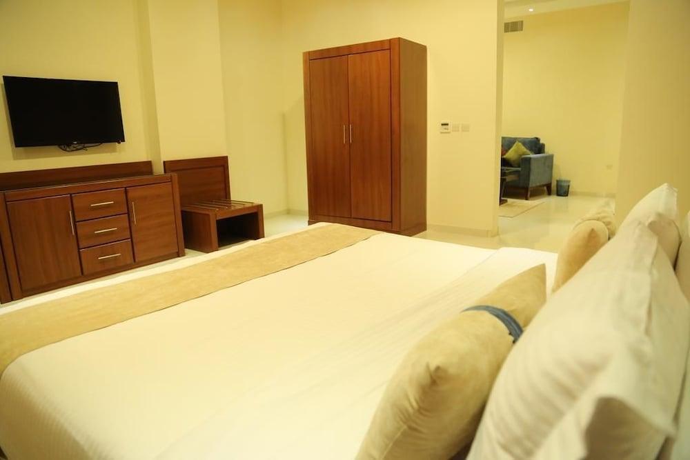 Al Muhaidb Residence Al JAWAZAT  1