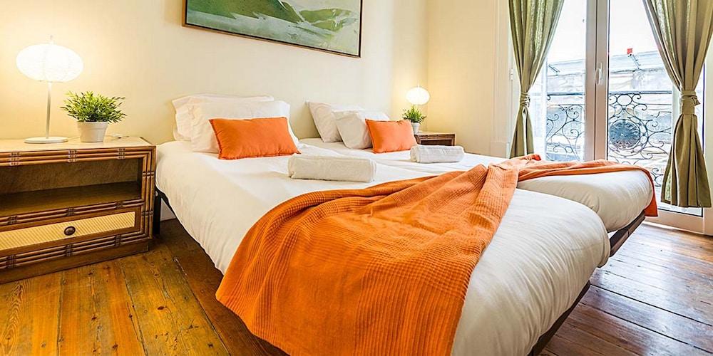 Flores 105 Guesthouse