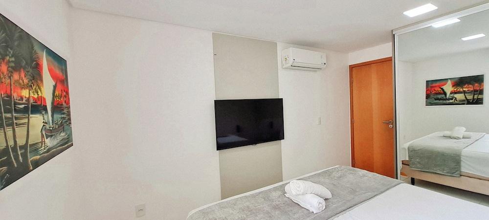 Flats no Carneiros Beach Resort