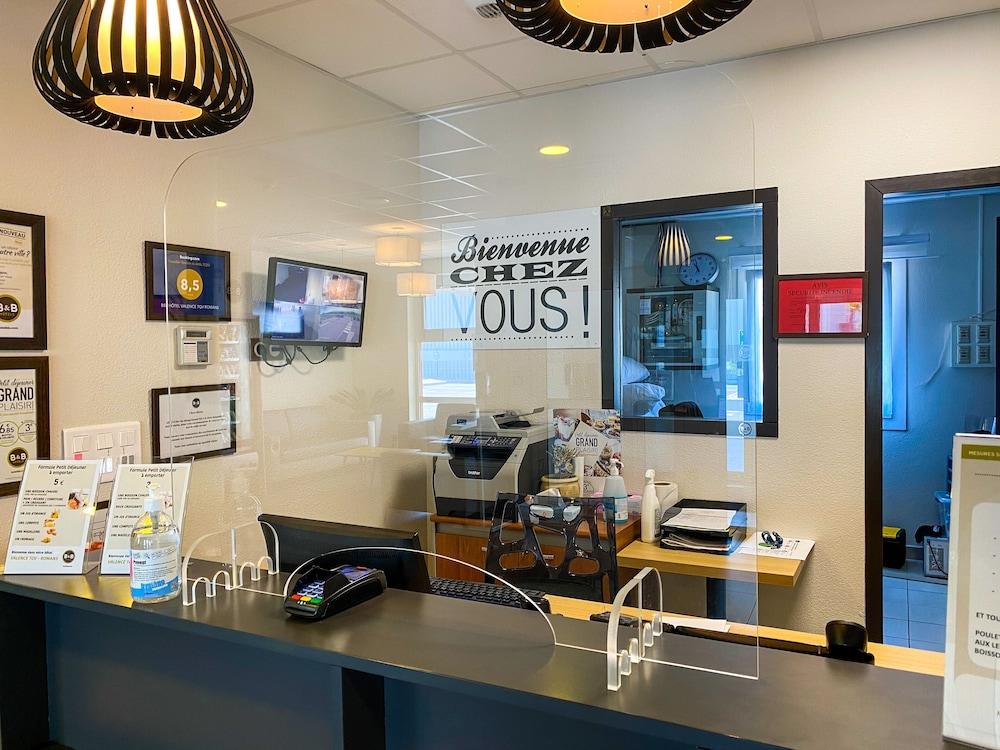 B&B HOTEL VALENCE TGV-Romans