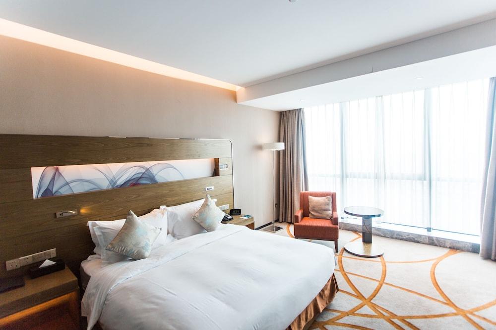 Novotel Rizhao Suning