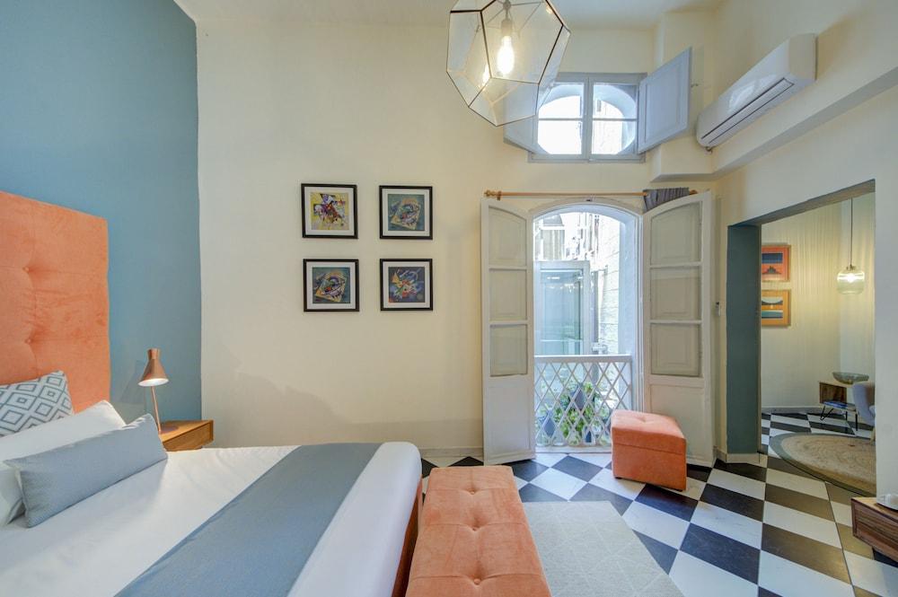 The House in Old Mint Street