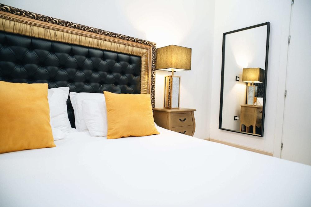 EscapeSuite Domus Collection