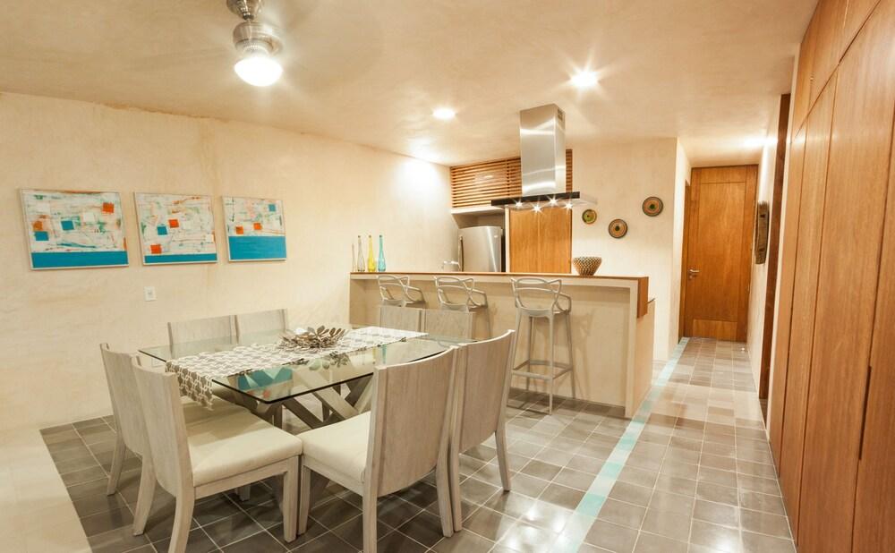 Amazing Ocean View 2BR condo in wonderful location of PDC