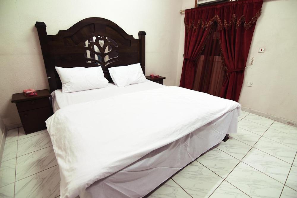 Al Eairy Furnished Apartments Riyadh 5