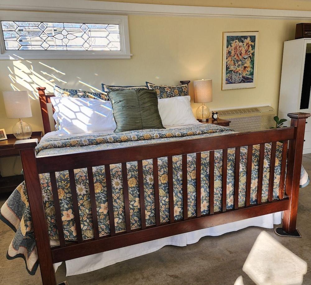 Rosemont B&B Cottages