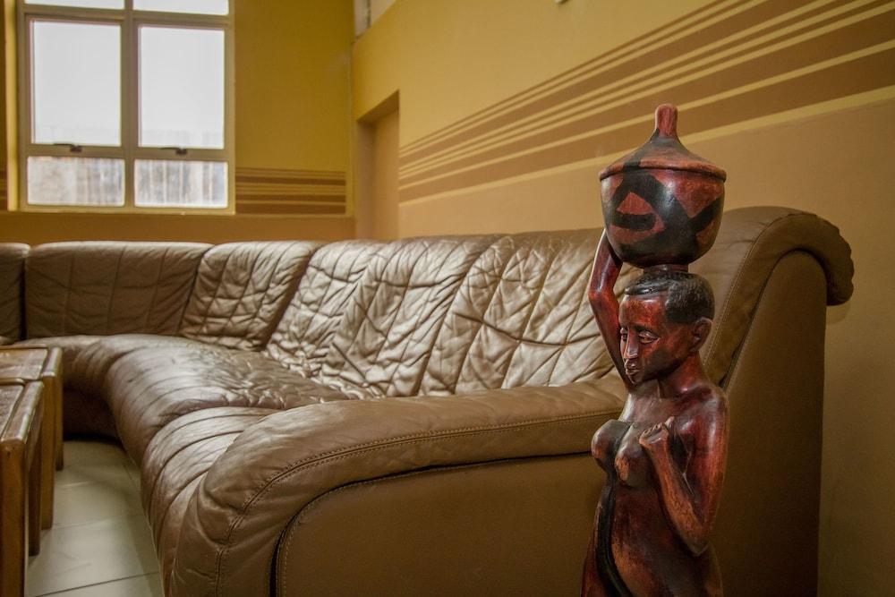 Pel'Arps Hotel & Apartments