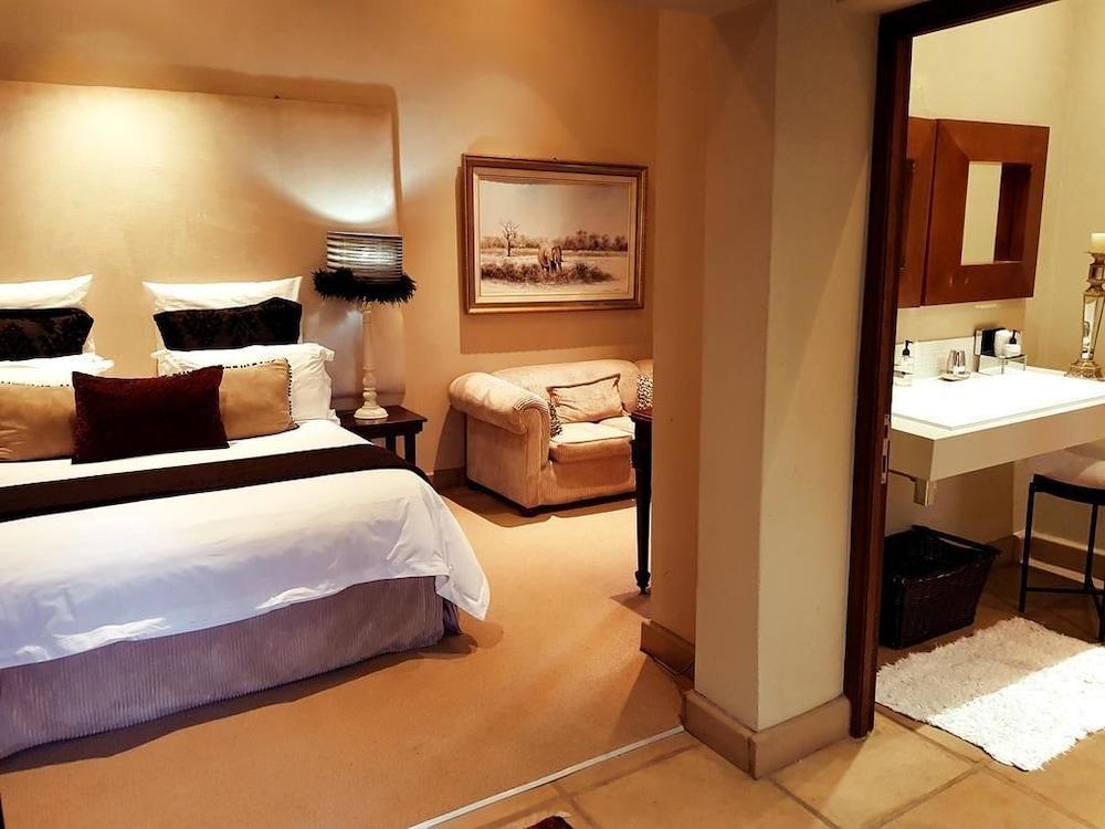 Cowrie Cove Guest House