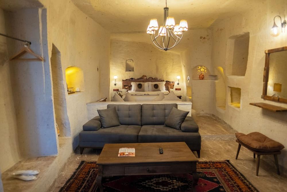 Urgup Evi Cave Hotel