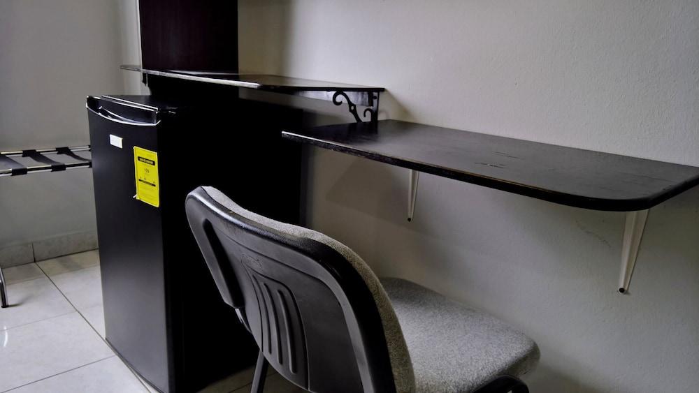 Maya Bella Downtown Hotel