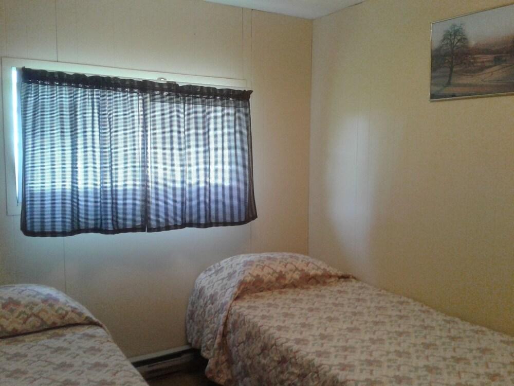 Minnehaha Camp Resort