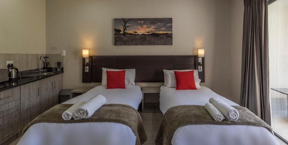 Pofadder Inn by Country Hotels