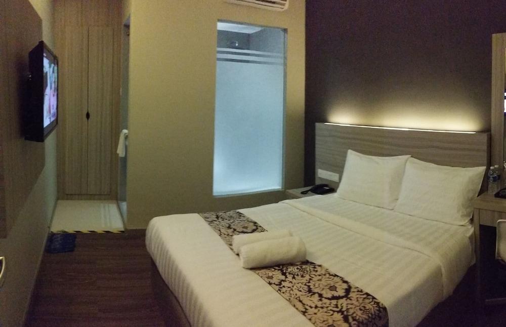 Hotel 99 - Kepong