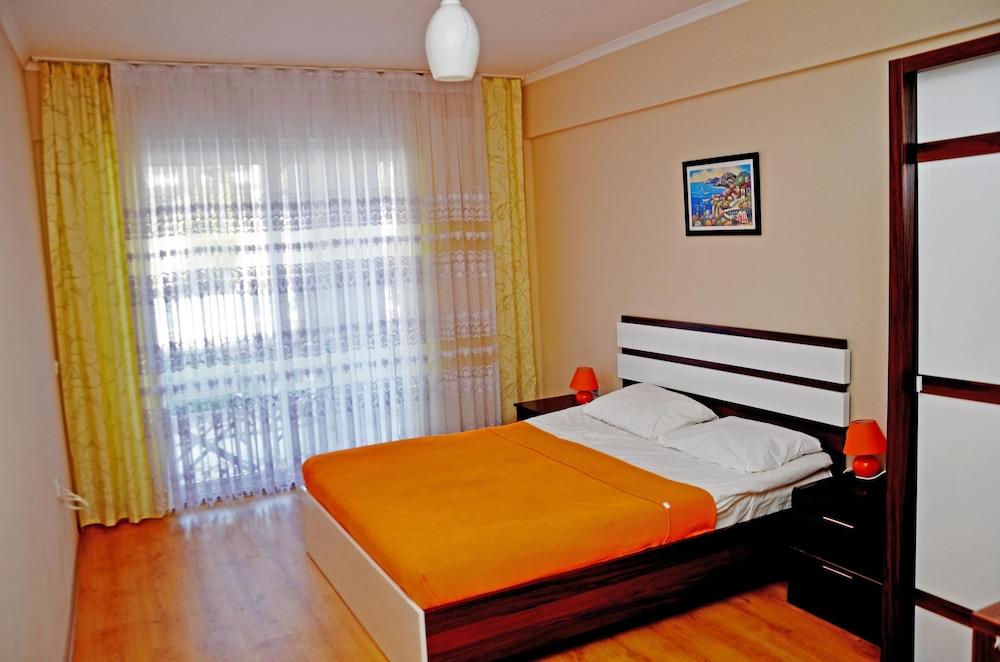 Sultan Homes Apartments