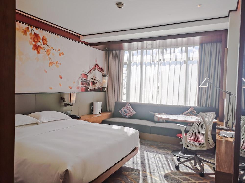 Hilton Garden Inn Shangri-La