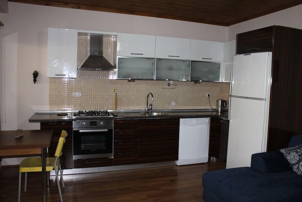 Blue & Green Villa Gursoy