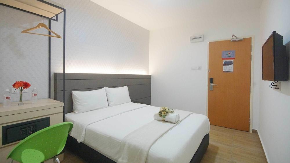 HYD Hotel Wangsa Maju